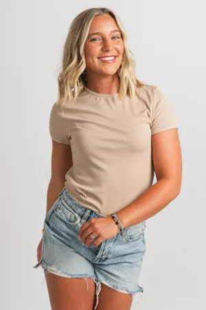 Basic ribbed short sleeve top shell