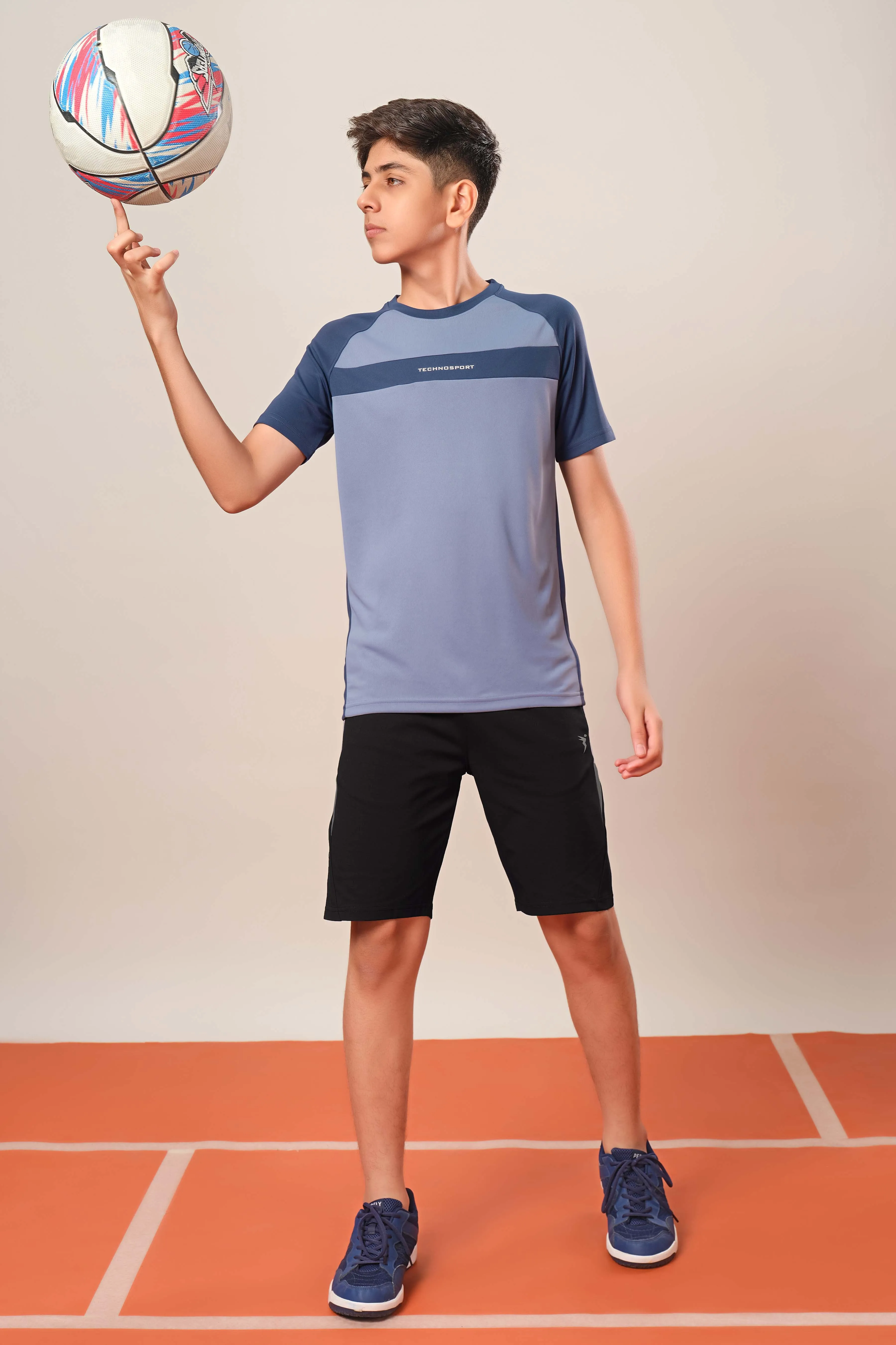 Boys Colorblock Regular Fit Shorts with 4 Way Crispy