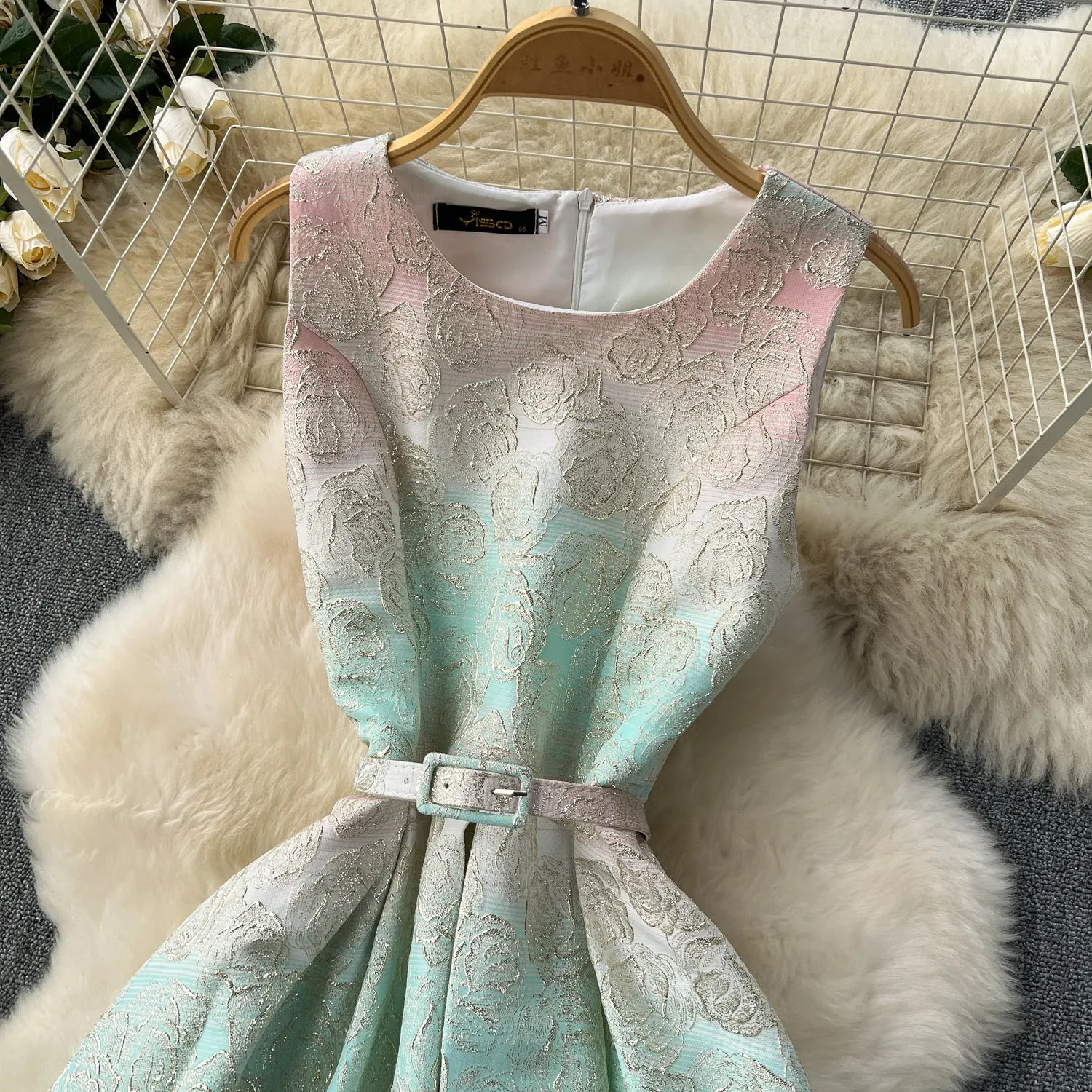 Colorful Carved Jacquard Sleeveless Dress