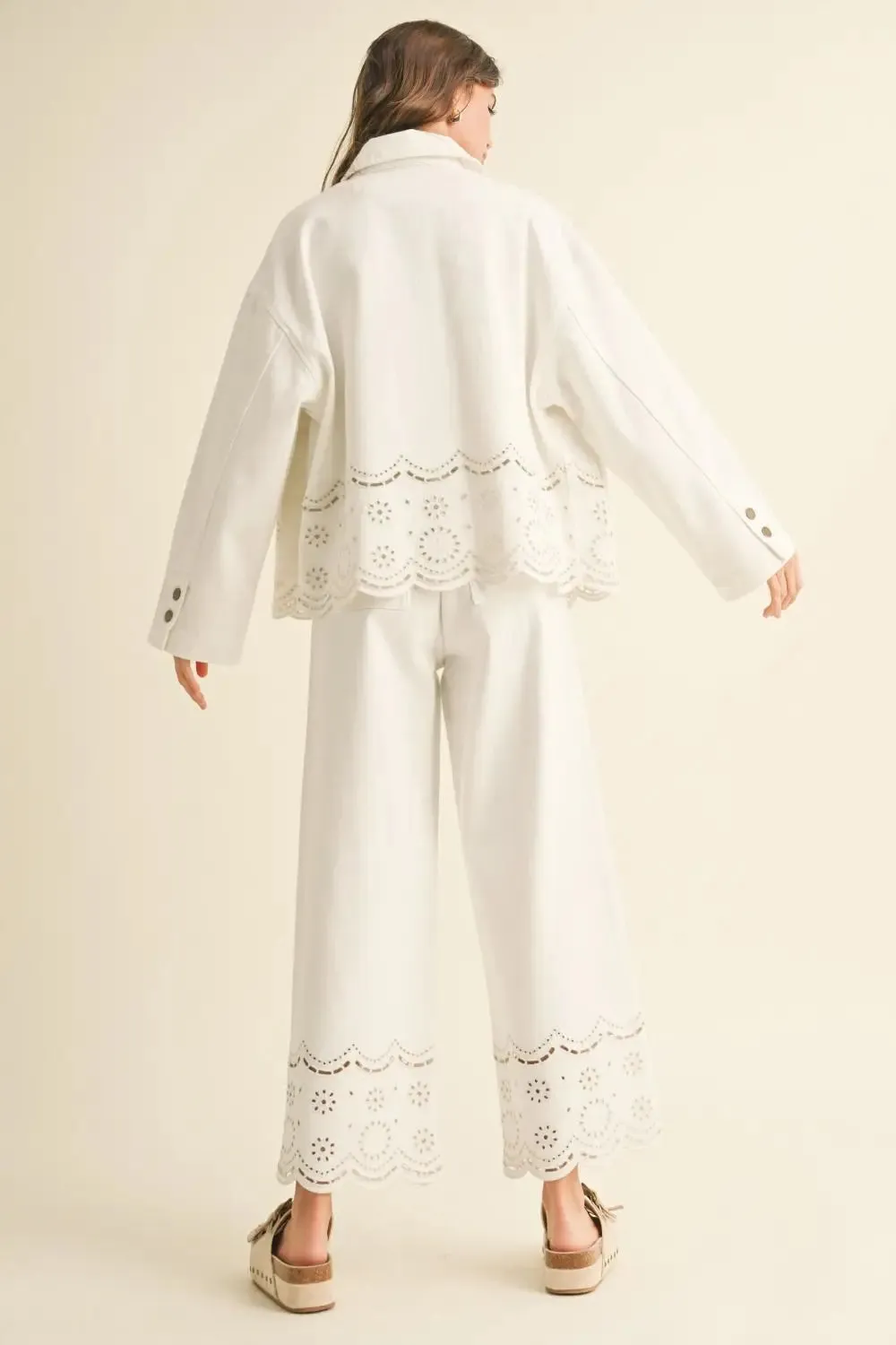 EMBROIDERY BOTTOM PANTS