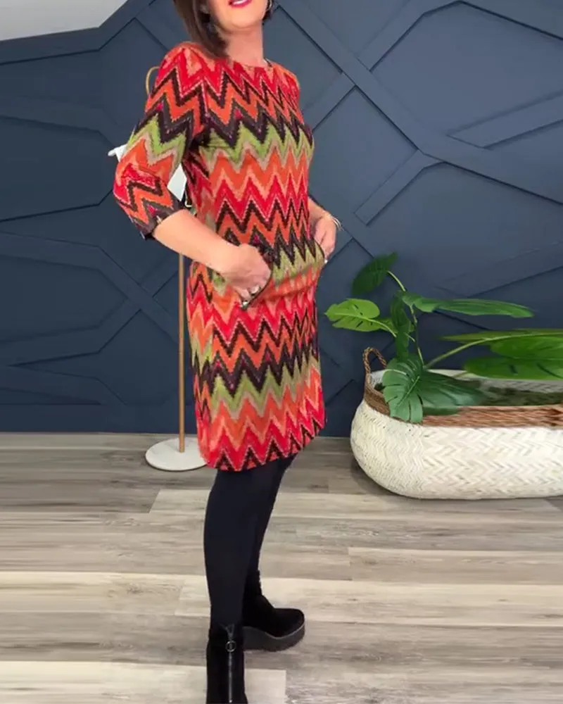 Fashionable colorful printed pocket dress