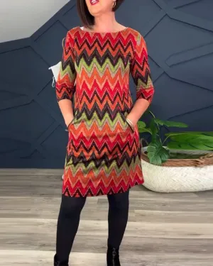 Fashionable colorful printed pocket dress