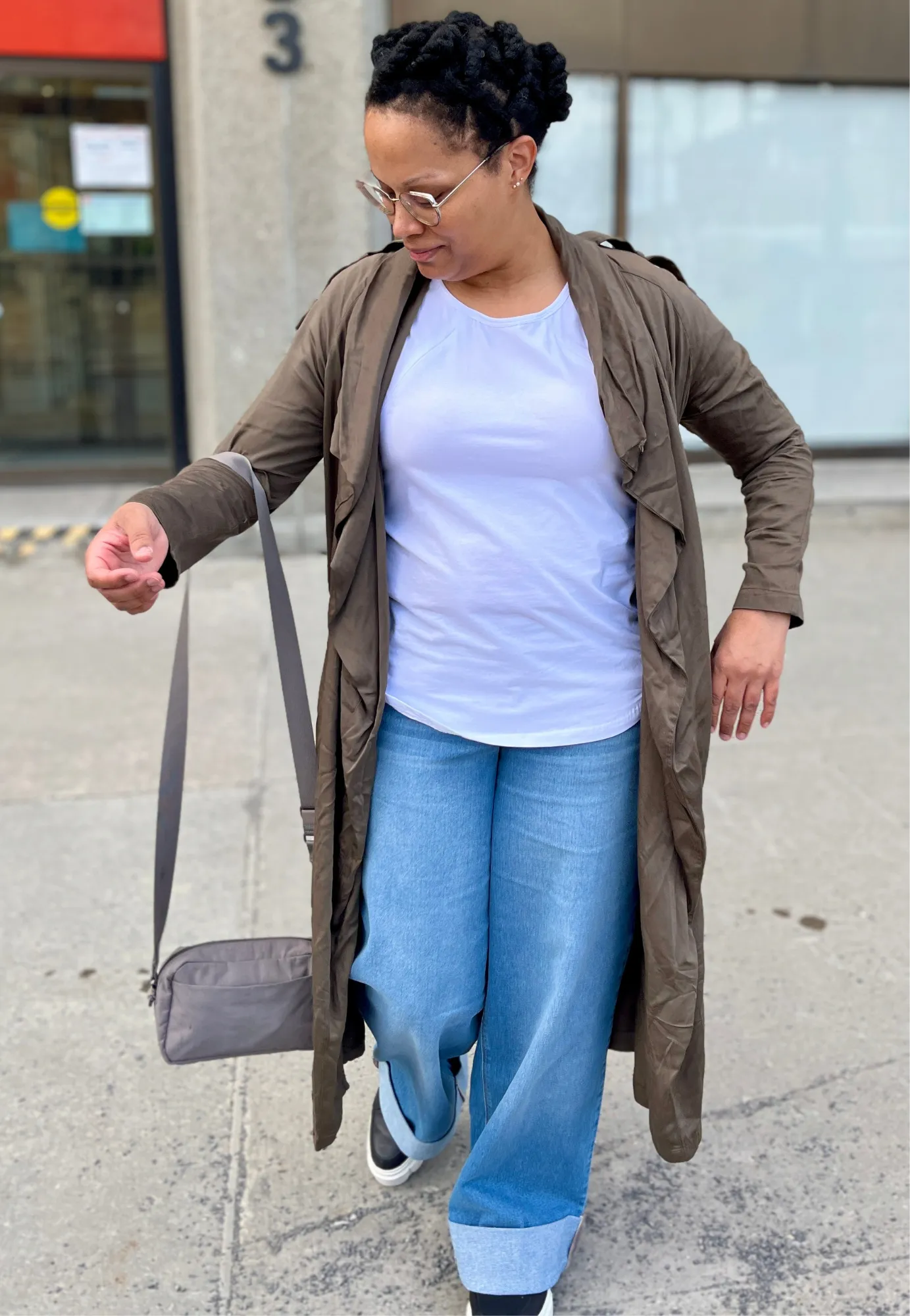 Maternity Roll Cuff Wide Leg Jean w/ Bellyband in Willa